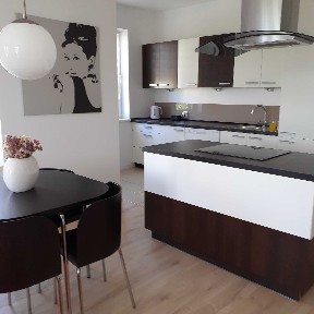 Jasne i przestronne 2 pokoje, 59 m2, Osiedle Bajkowe-wynajem dlugotrwaly