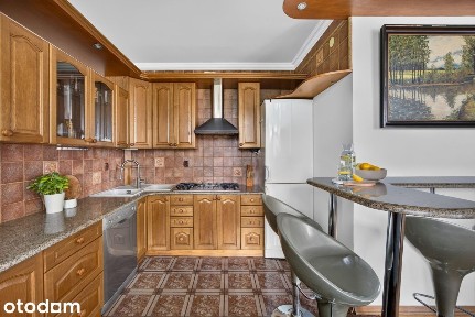 Apartament 4 pokojowy | Garaż | 3 min od Metra