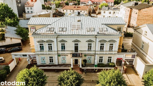 Lokal na wynajem w zabytkowym budynku