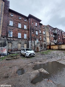 Kamienica pod inwestycję - lokale usługowe oraz mieszkalne