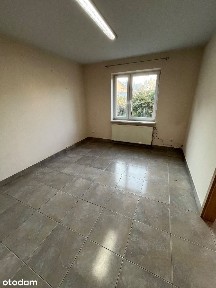 Pomieszczenie biurowe