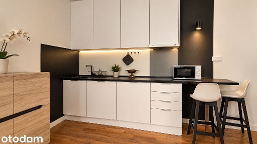2 pokoje | 37 m2 | Wysoki parter | Piwnica | Do wejścia