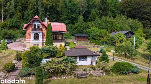 Wyjątkowa XIX-wieczna Willa „Leśny Dwór” w Długopolu-Zdroju.