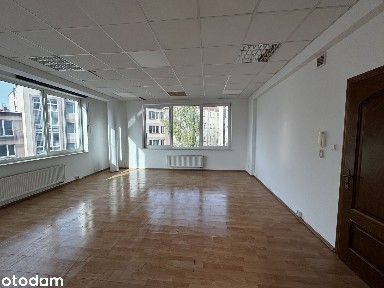 Przestronny lokal 50m2 z widokiem w centrum Olsztyna