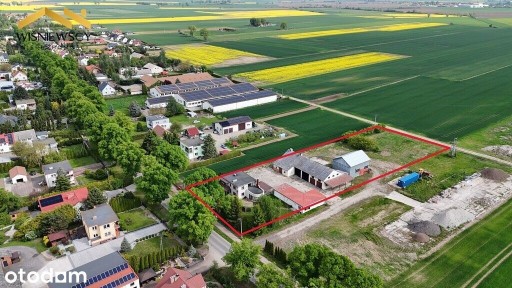 Wolnostojący dom z garażem na dużej działce