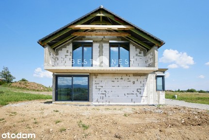 Ostatni Wolny Dom | Widok NA Góry