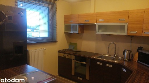 3 Pokoje 70m2 Metro Garaż