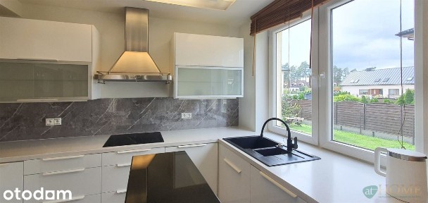 Mieszkanie, 94 m², Marki