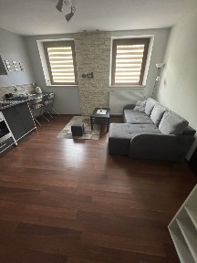 Mieszkanie na parterze 42 m okolice Maissnera,Pilotów