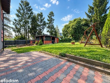 Na sprzedaż zadbany dom (dwu)rodzinny z dużym garażem | Radzionków.