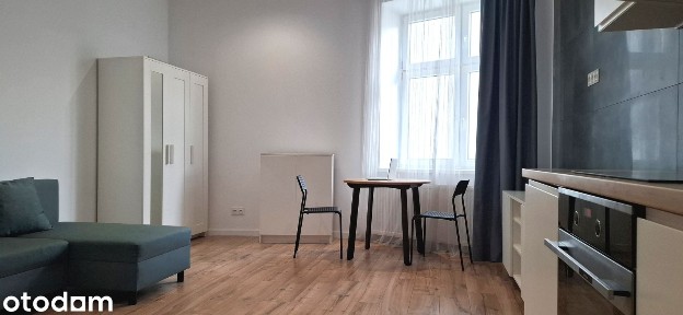 Przestronna kawalerka blisko centrum | Park Źródliska | bezpośrednio