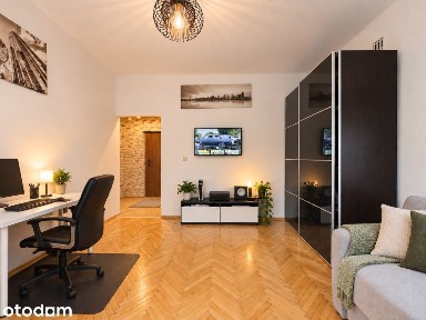 36,2 m2 | Plac Zbawiciela | kamienica