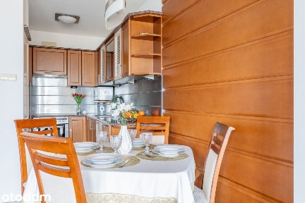 Komfortowe 2 pokoje w apartamentowcu z pięknym widokiem i garażem