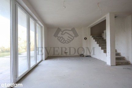 Dom z Garażem Gościcino 4 Pokoje Działka 495 m2