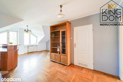 Przestronne 4-pokojowe mieszkanie z miejscem post.