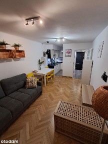 2 Pokoje w Centrum,Metro Rondo ONZ,pełne wyposażeni,ciche,bezpośrednio