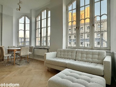 Stylowe 2 pokoje przy Rynku | 40,5 m² | kamienica | 1. piętro