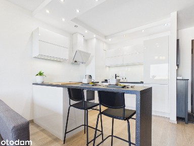 Jasne mieszkanie z widokiem na las /2 pokoje / 46 m²/ winda/ balkon
