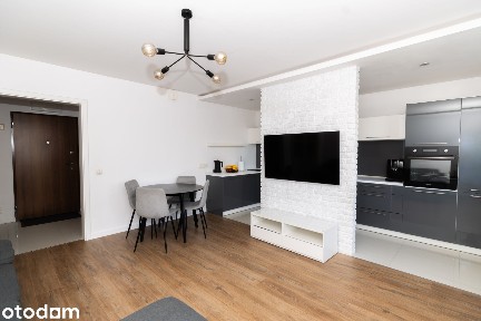 Eleganckie 56m², 2 pokoje, garderoba | Centrum Błonia