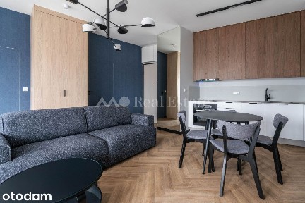 Nowy apartament z widokiem na marinę