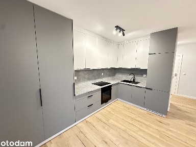 Apartament z ogródkiem, klimatyzacją i parkingiem - ul. Jesionowa