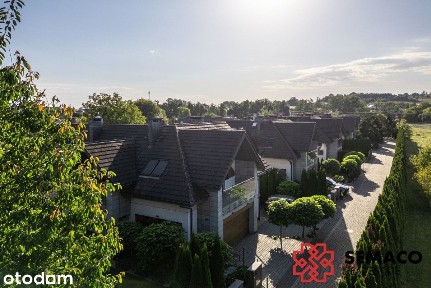 Willa 250 m² na osiedlu Ville Viva w Zielonkach