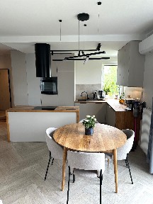 Swojczyce Wrocław k. Olimpia Port | Mieszkanie 2 pokoje wynajem + garderoba | Taras 10m² | Klima | Parking | pet | PL/EN
