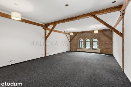 Stare Koszary przy City Park, różne moduły