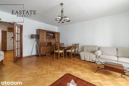 102 m², 4 pokoje, loggia, garaż, dwie łazienki