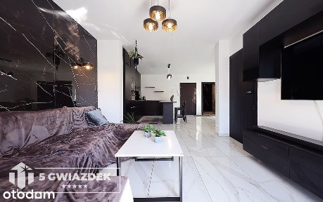 nowe budownictwo w centrum • balkon • II piętro • winda