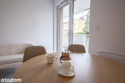 Apartament 2 pokoje z pięknym balkonem