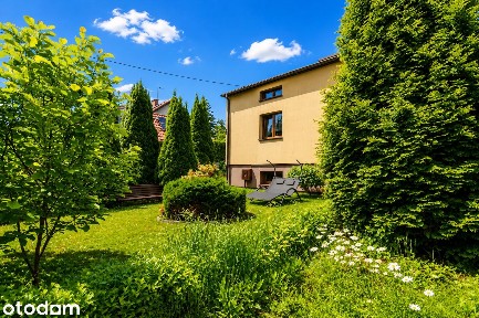Dom z potencjałem i dużą działką 1400 m² w świetnej lokalizacji !