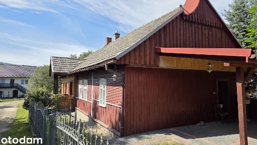 Zadbany domek z klimatem w Wiśniowej