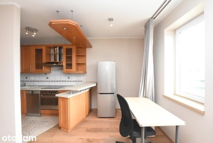 Kawalerka po remoncie+balkon+zam.osiedle PIĄTKOWO Os.Batorego58 ATANER