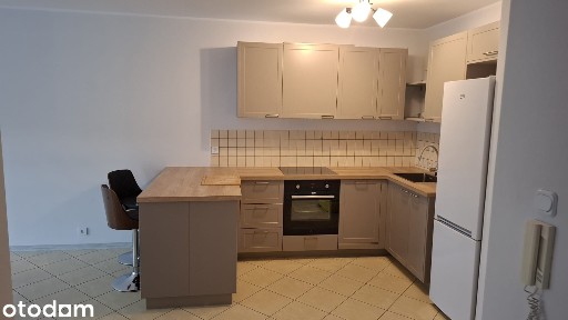 Wyjątkowe 2 pokojowe mieszkanie w Chartowo Tower + Parking