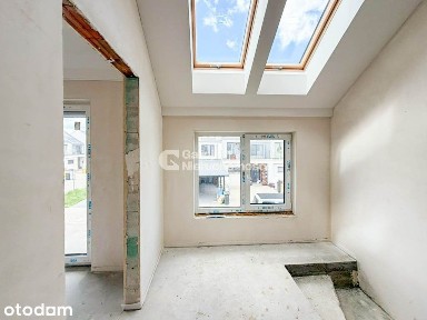 Gotowy,skrajny segment, salon z aneksem o pow.38m2