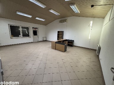 Wynajmę budynek z dużym podjazdem