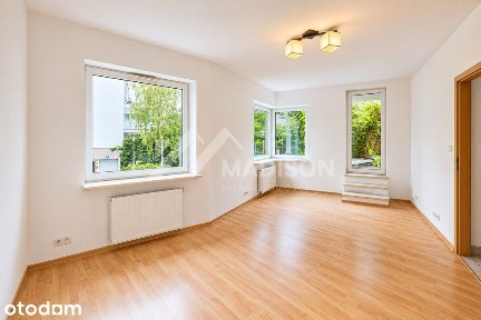 48,3 m² | 2 pokoje | metro | ogródek I duża komórka lokatorska