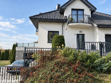 Dom wolnostojący na sprzedaż - spokojna okolica, blisko lasów