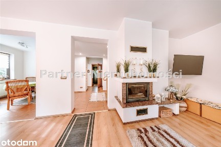 DOM Wolnostojący ! Bielawy !