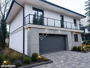 Dom wolnostojący, działka 723 m², centrum Józefowa