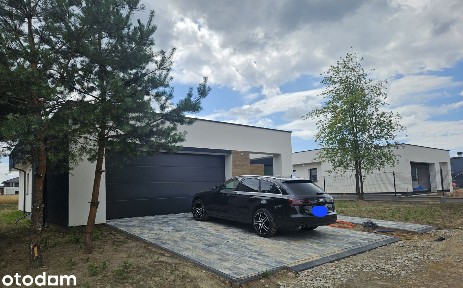 Piękny nowoczesny dom z płaskim dachem!DOSIN !