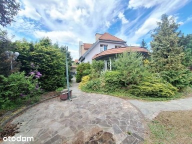 Willa przy lesie, 49 m2 salon, dobra komunikacja