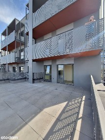 WIEŻA JEŻYCE - niepowtarzalne 3 pokoje z tarasem 84m2, miejsce postoj.