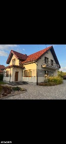 Dom na sprzedaż na spokojnym osiedlu