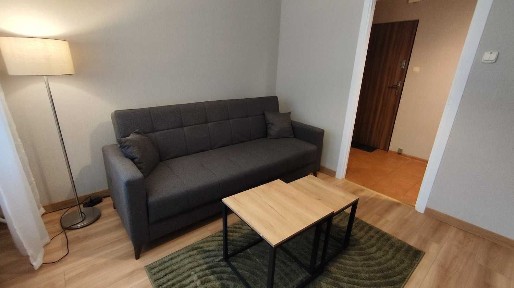 Komfortowa kawalerka, 24m2, parter - os. PIASTA