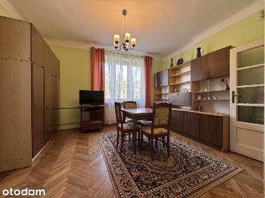 Zobacz >>Kawalerka, Bielany