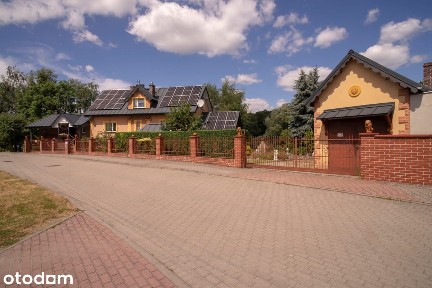 Ponadczasowy dom w malowniczym otoczeniu