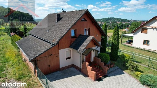 Dom z widokiem na panoramę miasta