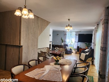 Dom dla dwóch pokoleń | 212 m² | 2 wejścia | 1391 m² działki
